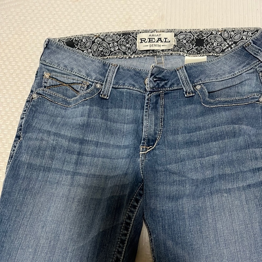 Womens Ariat mid-rise bootcut jeans size 31R
